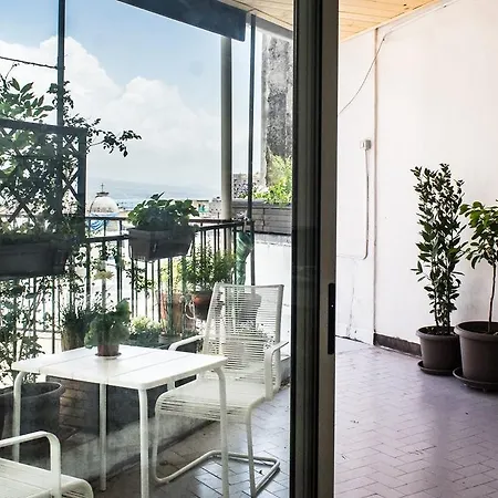 Taggarb Naples